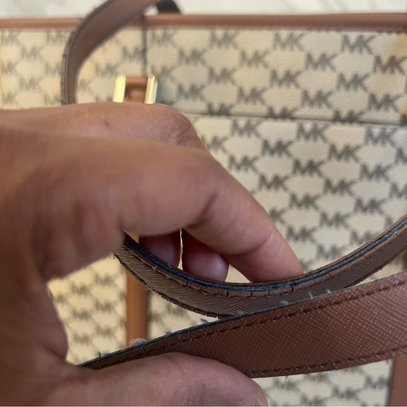 Michael Kors Sady Large Signature Logo Vegan Leather Tote Bag - Picture 4 of 4